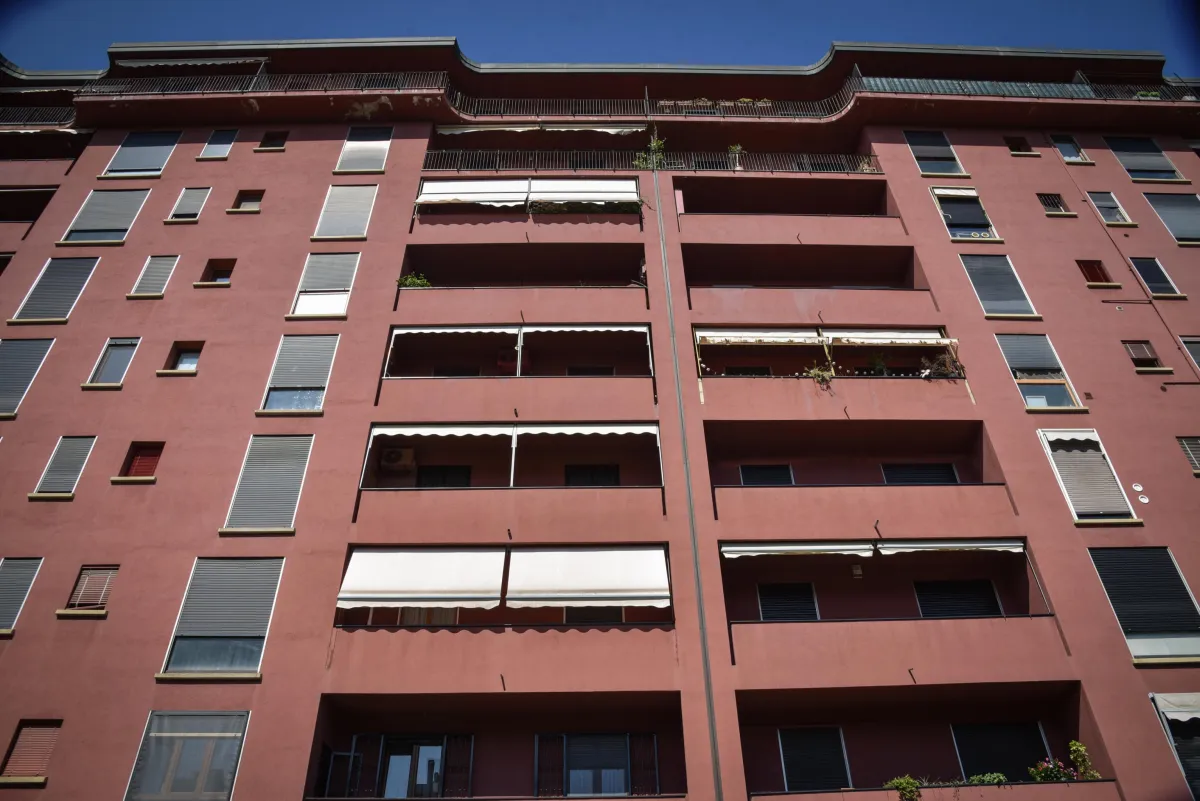 Riforma dei condomini, autogol di FdI: critiche anche dalla stampa di centrodestra