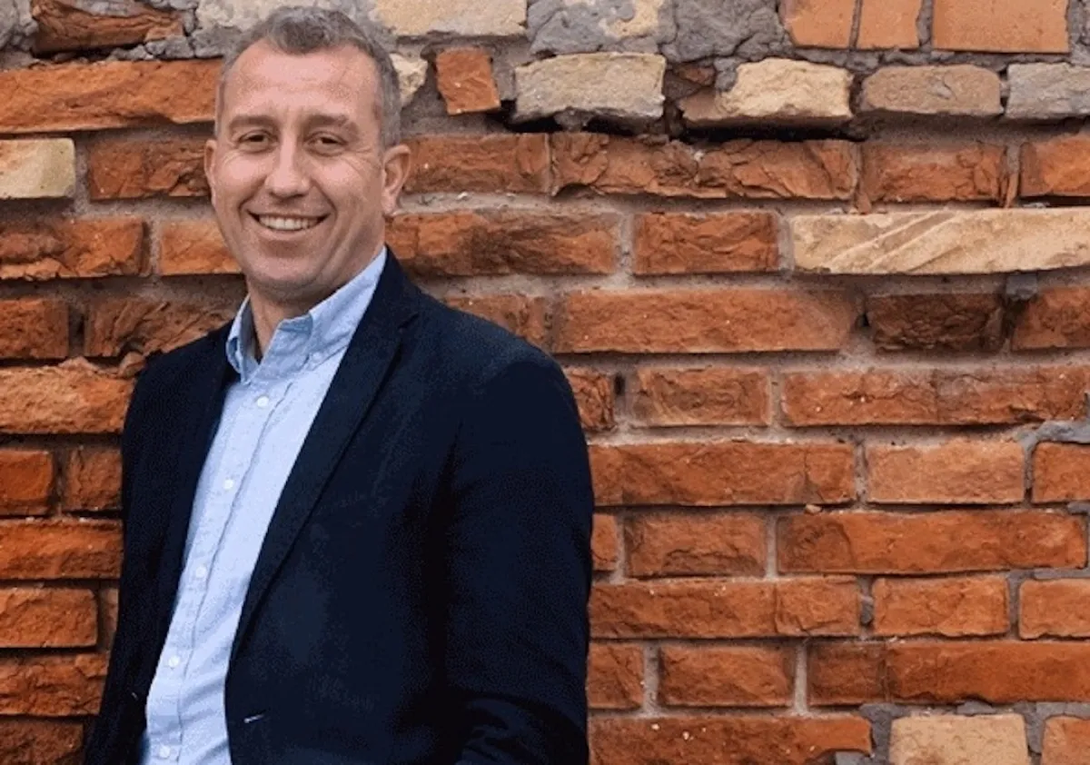 Chi è Mattia Missiroli, il sindaco di Cervia indagato per maltrattamenti alla moglie: lui nega tutto 