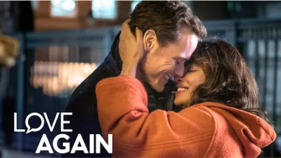 “Love Again”, come finisce e dove è stato girato il film con Sam Heughan di “Outlander”