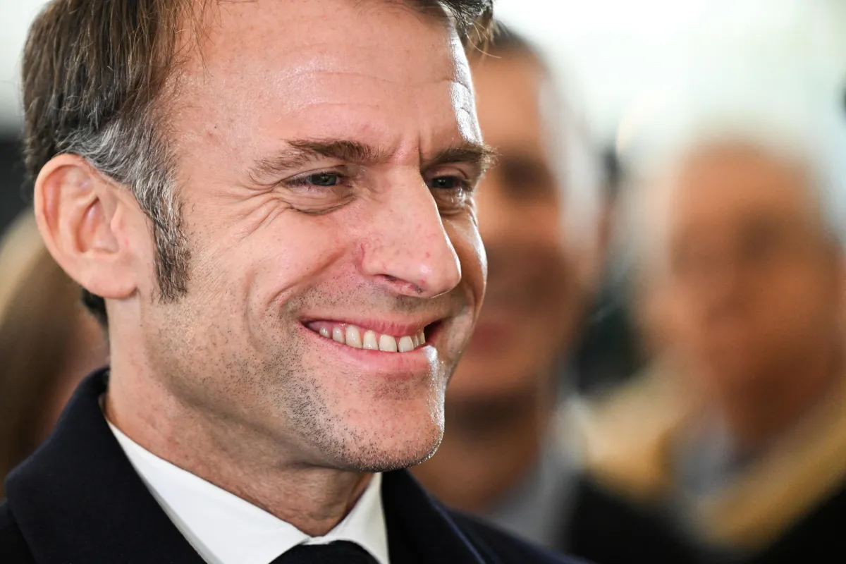 La Francia accelera sulla potenza marittima: nuova portaerei a propulsione nucleare per affrontare “l’epoca dei predatori”