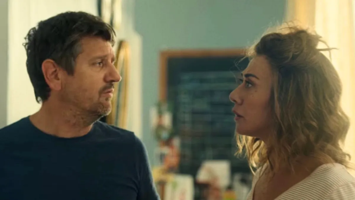 “Tre di troppo”, come finisce? Dove hanno girato il film con Fabio De Luigi e Virginia Raffaele