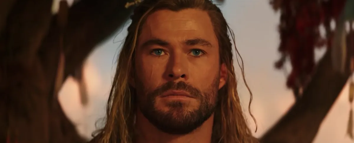 Thor muore davvero in "Avengers: Doomsday"? Ecco cosa rivela il trailer su Doctor Doom