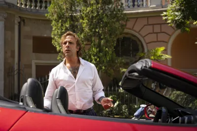 Perché il successo di "Buen camino" manda in tilt la sinistra radical chic