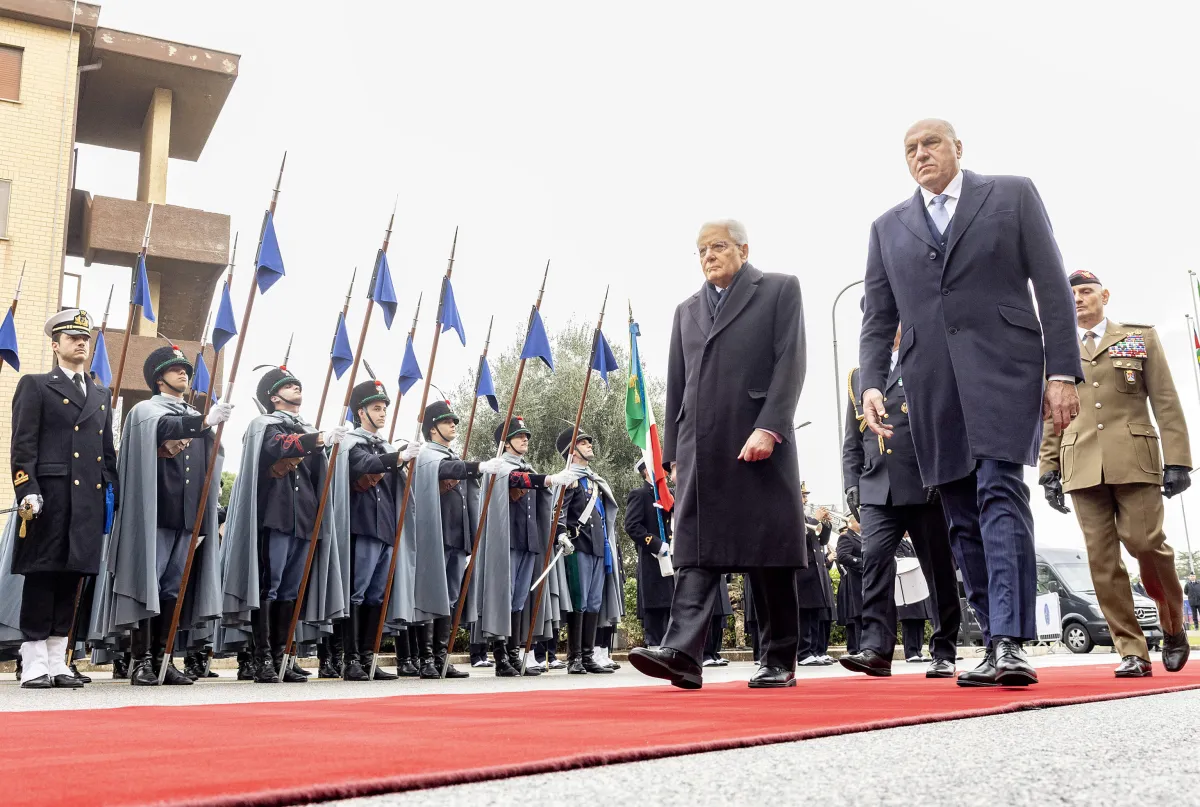 Orsini: "Crosetto è grande e grosso ma su Zelensky non dice ciò che pensa"