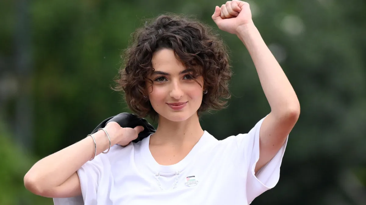 Tecla Insolia, origini e fidanzata: chi è l’attrice protagonista di “Primavera”?