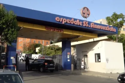 Dramma all’ospedale di Taranto: 19enne partorisce feto senza vita, indagini in corso