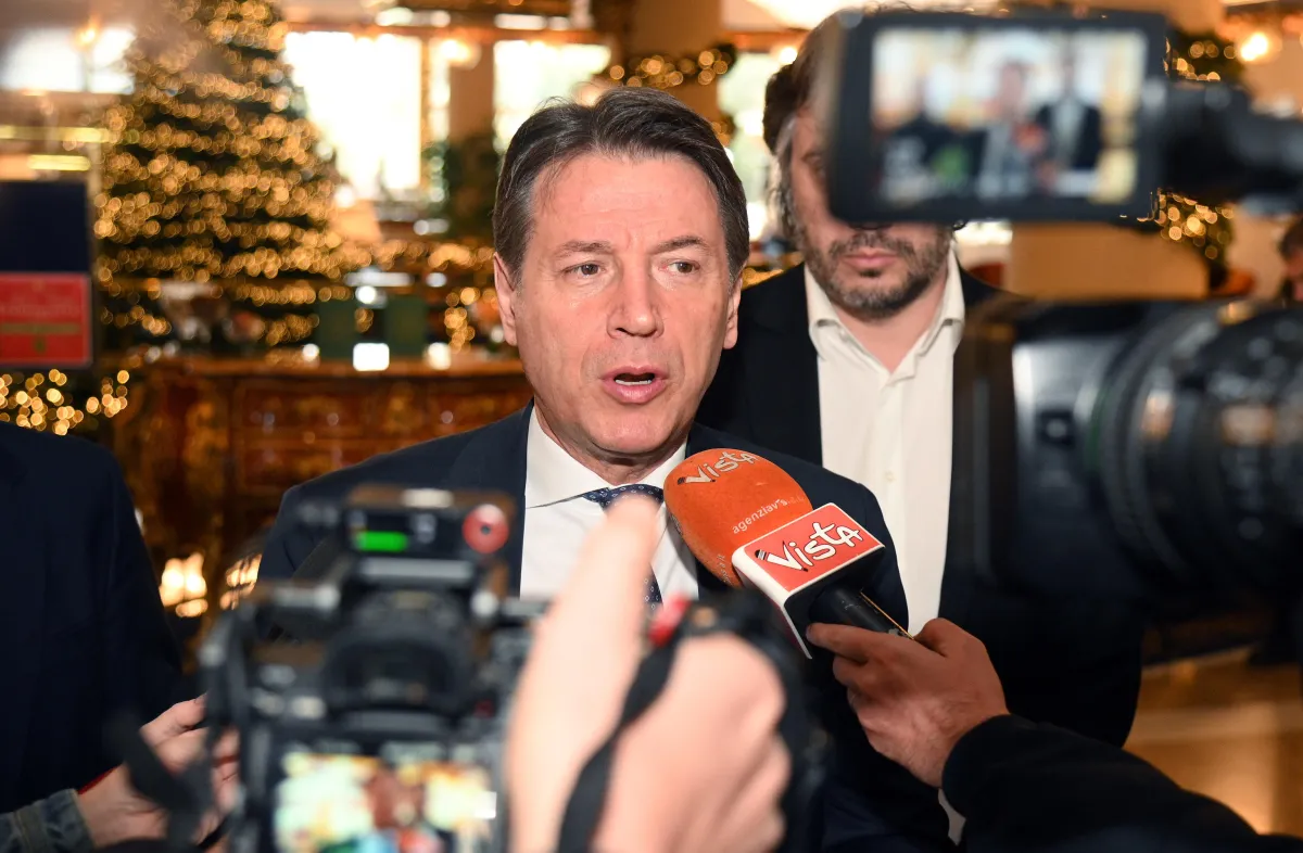 Il no al riarmo è il chiodo fisso del Movimento 5 Stelle: Conte ha già prenotato la piazza