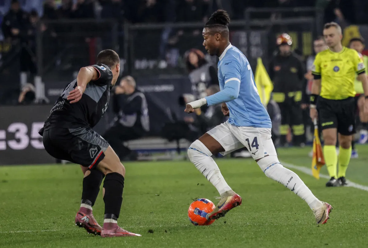 Lazio, chi gioca in attacco contro la Fiorentina? Sarri senza Castellanos, Noslin e Dia