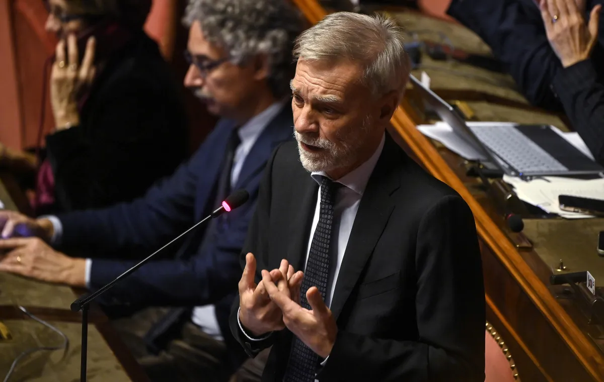 L’antisemitismo arriva in Parlamento e diventa un caso politico: il Pd non sa da che parte stare sul Ddl Delrio