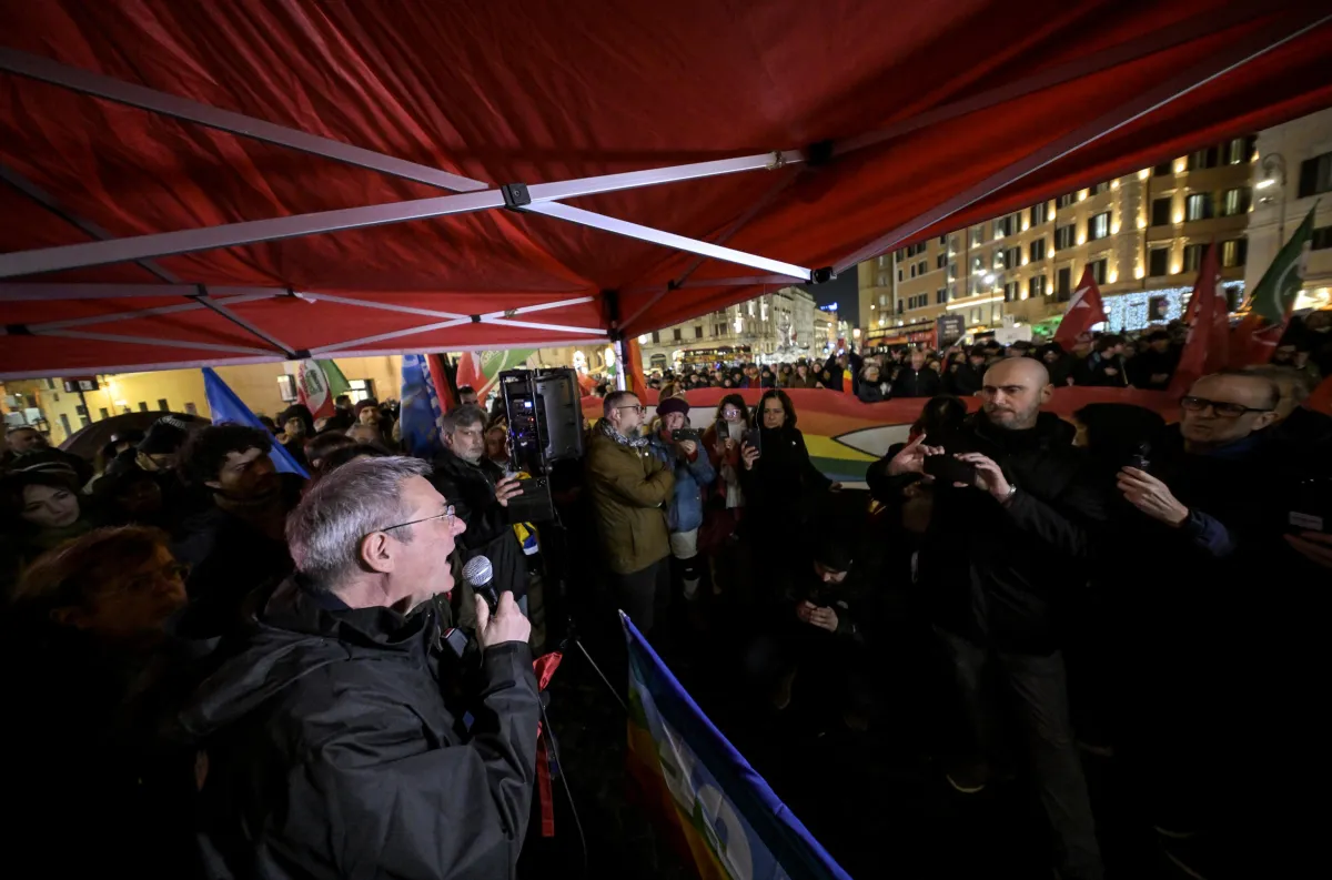 Venezuela, bufera su Landini: perché Calenda e Fratelli d’Italia lo attaccano sui social?