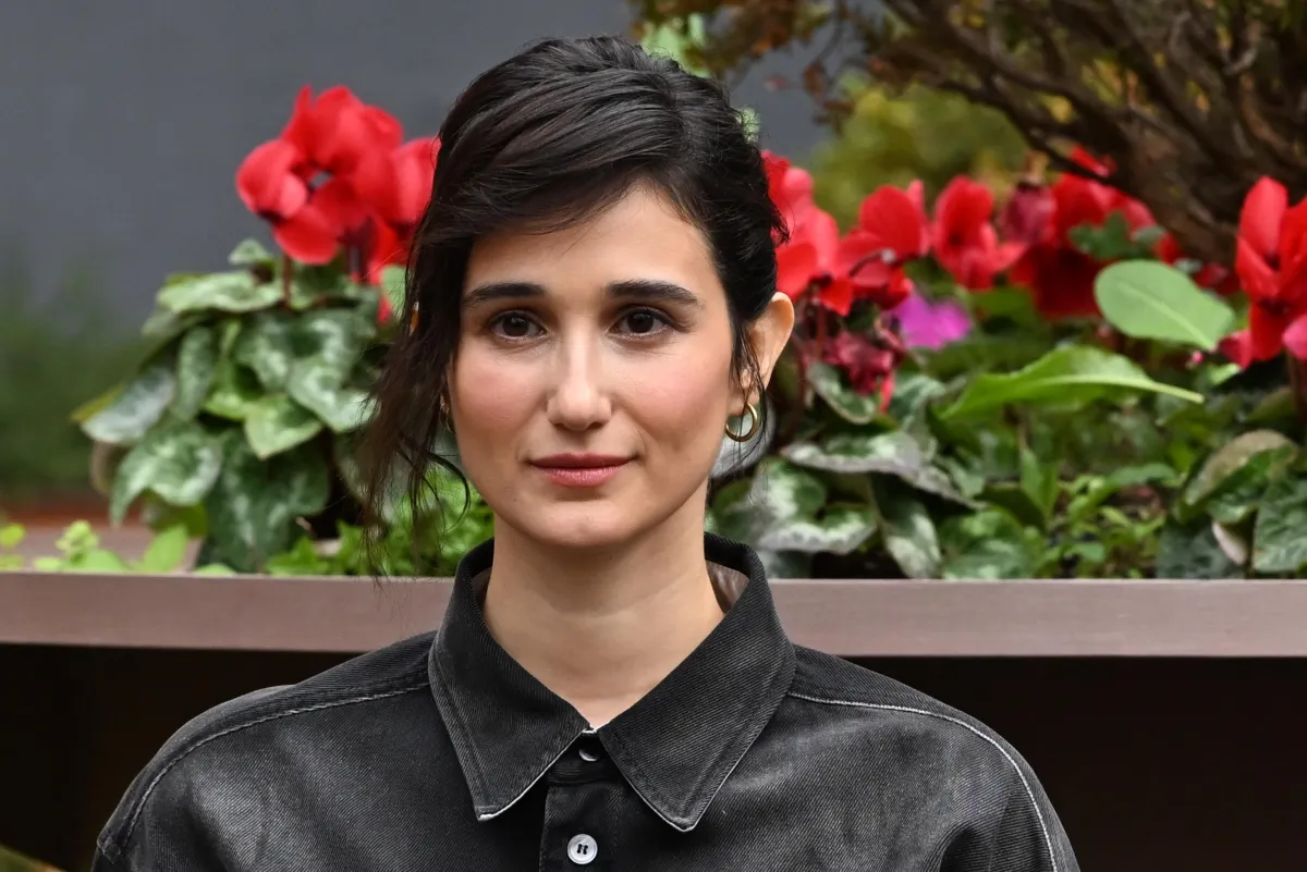 Chi è Linda Caridi? La vita privata e la carriera dell'attrice di "Prima di noi"