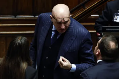 Strade Sicure: Crosetto rompe il silenzio sui militari dopo gli attacchi della Lega