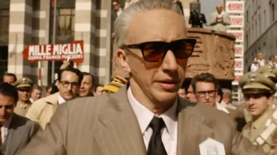 “Ferrari” è una storia vera? I fatti e il libro che hanno ispirato il film di Michael Mann