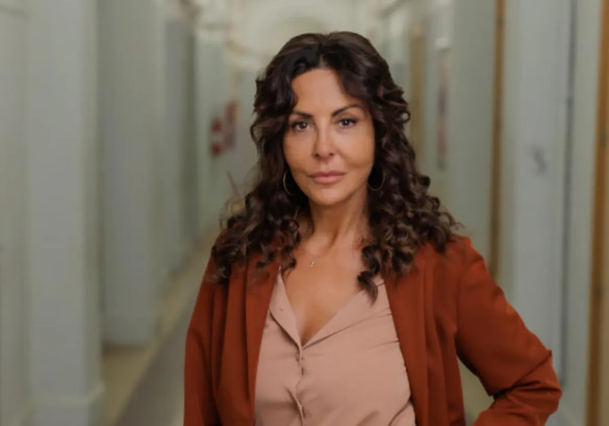 A testa alta 2 ci sarà? Scopriamo se sarà previsto un secondo capitolo con Sabrina Ferilli