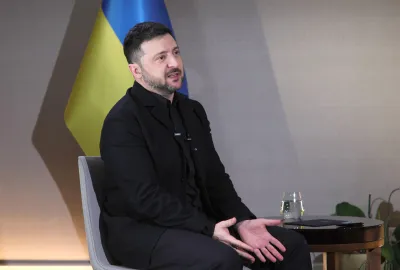 Zelensky “preoccupato” che la disputa sulla Groenlandia distragga dalla guerra in Ucraina: il presidente assente a Davos