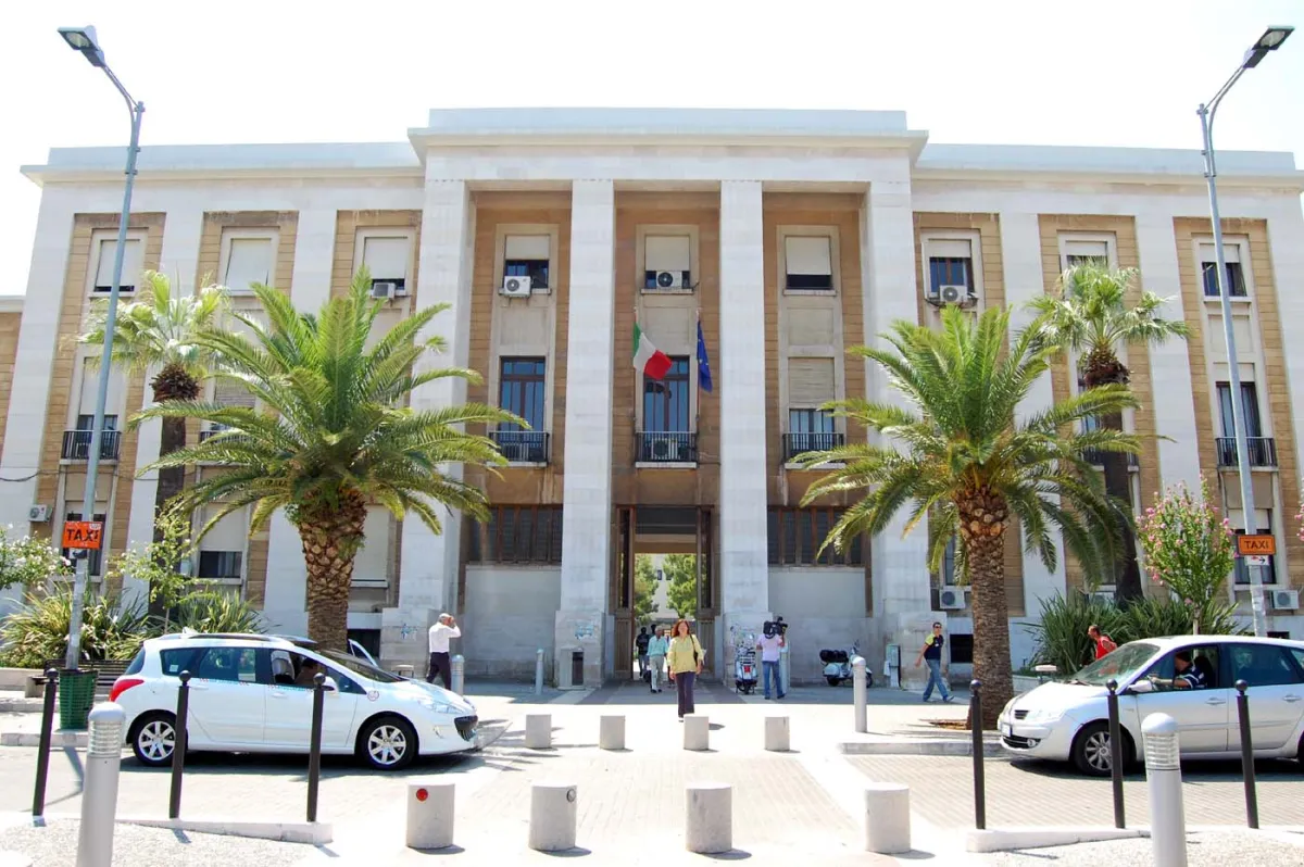 Bari, bimbo di 10 mesi muore dopo 53 giorni di ricovero: ustionato da un bollitore, indagata la madre