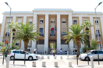 Bari, bimbo di 10 mesi muore dopo 53 giorni di ricovero: ustionato da un bollitore, indagata la madre