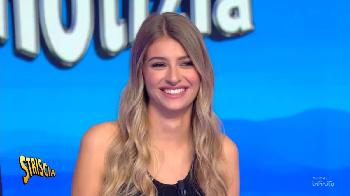 "Striscia la Notizia", chi è Nausica Marasca? Famiglia, origini, fidanzato e carriera
