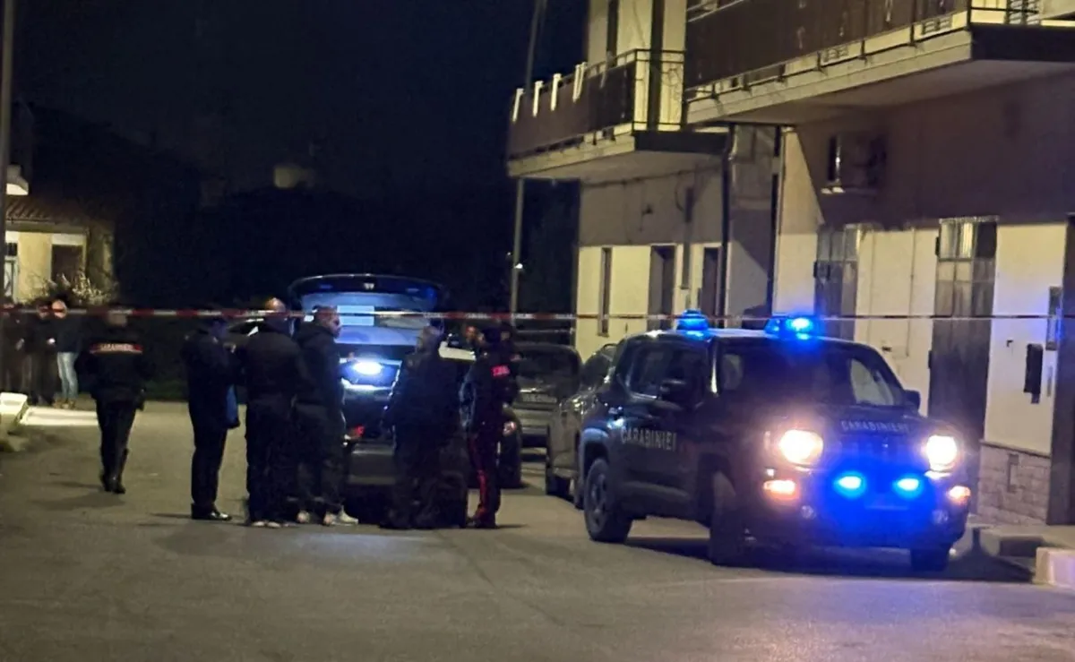 Pasquale Calzone uccide la moglie Assunta Currà e si suicida a Mileto: erano in fase di separazione