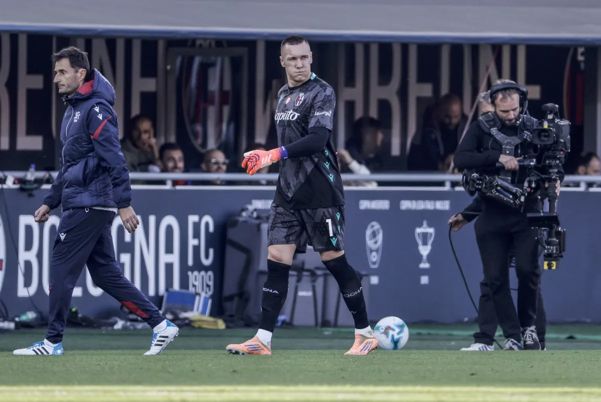 Espulsione Skorupski: quante giornate salta il portiere del Bologna? Le ultime sul rientro