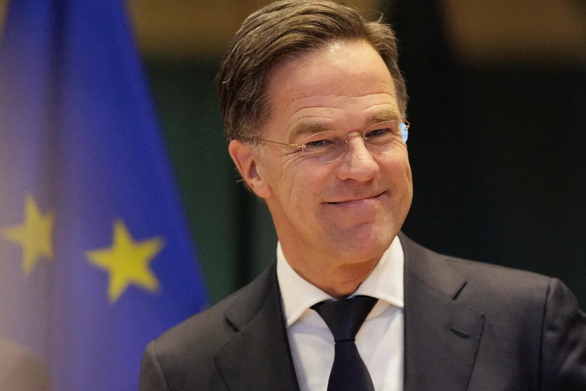Difesa europea, per Rutte l’UE non può difendersi senza gli USA: la cooperazione transatlantica e il futuro della sicurezza