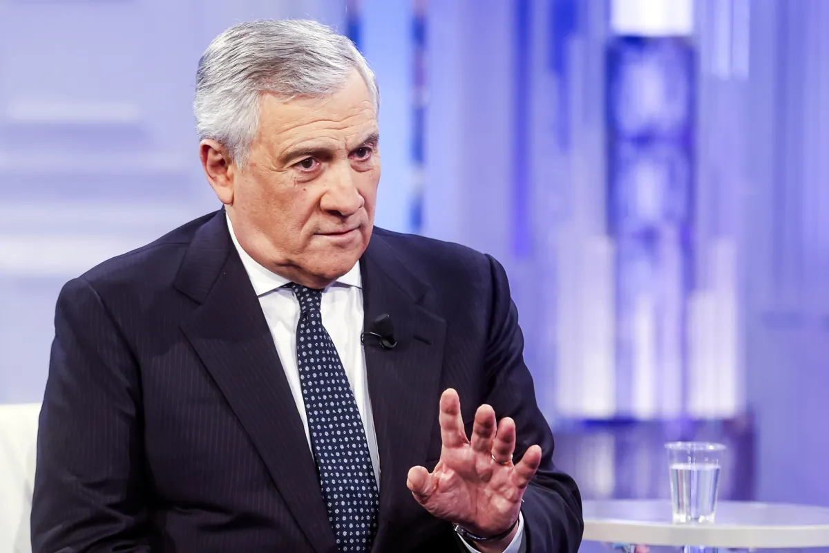 Perché l'Iran ha convocato l'ambasciatrice italiana? Cosa c’è dietro lo scontro sui Pasdaran