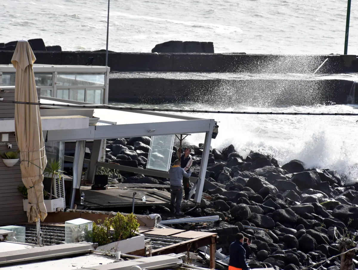 Ciclone Harry, l’Ars si divide: nove sì dal centrodestra ai fondi del Ponte per la ricostruzione