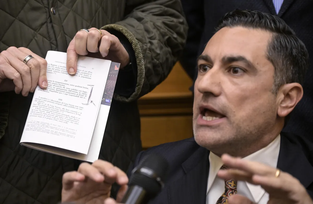 Chi è Domenico Furgiuele, il deputato al centro della bufera per la conferenza di Casapound