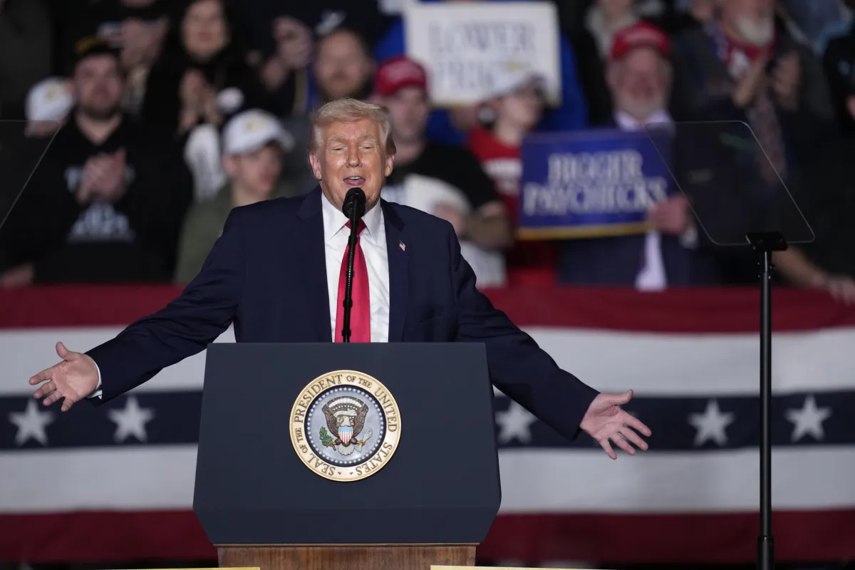 Approvazione di Trump crolla al 37%, la fiducia nel presidente USA sotto esame: il sondaggio