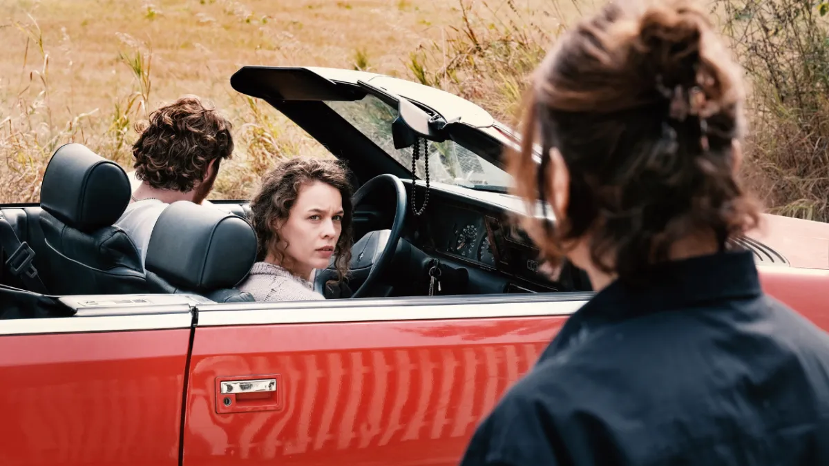 "Miroirs no.3 - Il mistero di Laura" dove è stato girato e di cosa parla? Ecco quando esce in Italia