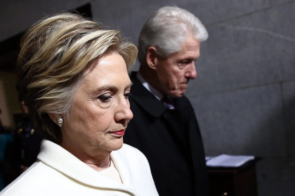 Caso Epstein, Bill e Hillary Clinton accettano di testimoniare al Congresso prima del voto sull’oltraggio alla corte