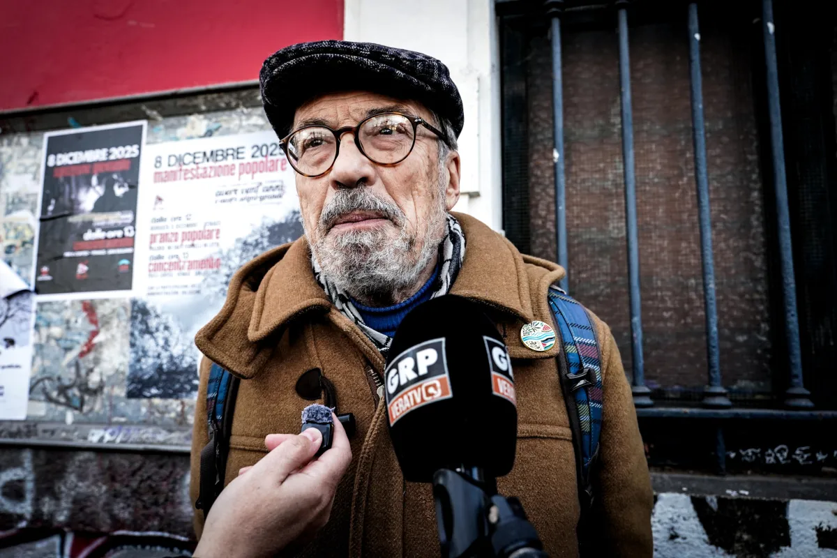 Stretta su ingressi e rimpatri per i migranti, Cremaschi (Potere al Popolo) attacca: “Questo è il modello Trump”