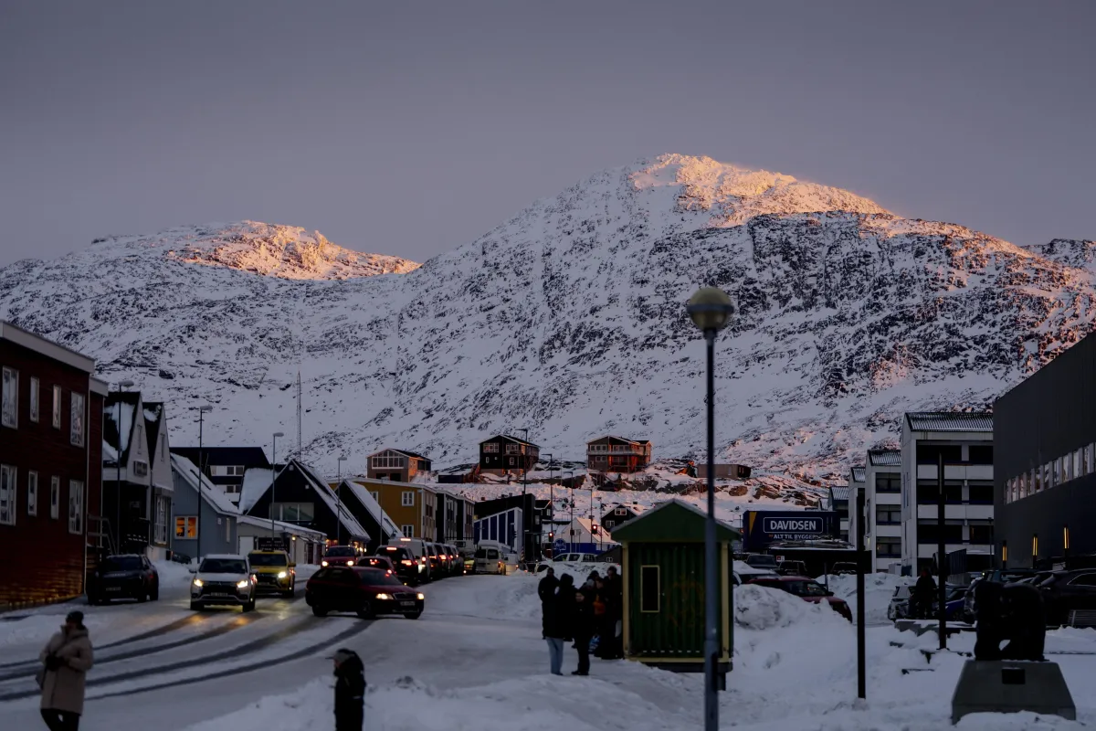 Canada e Francia aprono consolati in Groenlandia, Ottawa e Parigi rafforzano la presenza diplomatica: l'isola artica al centro della geopolitica
