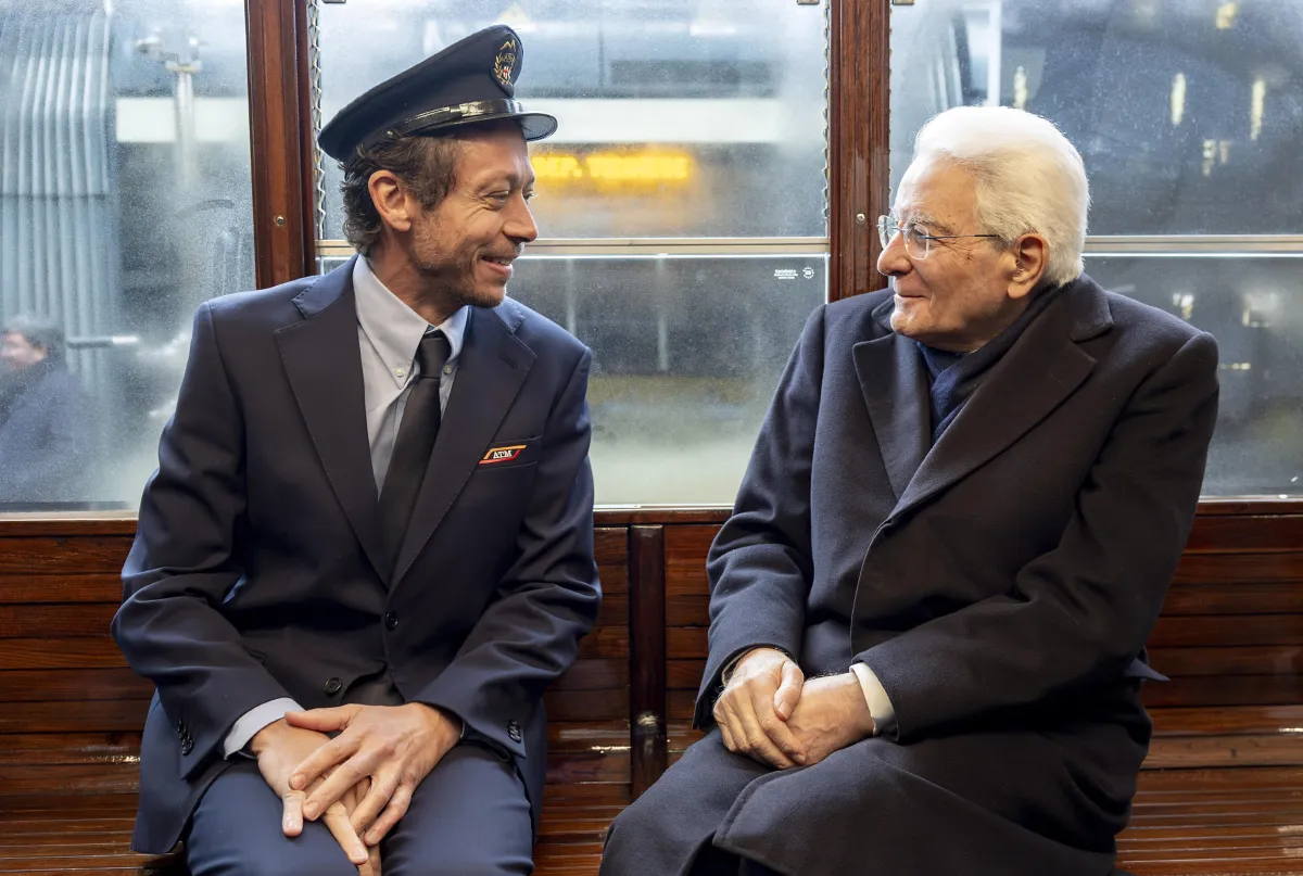 Data del referendum confermata, la rabbia di Travaglio contro Mattarella: "Nonno Tram"