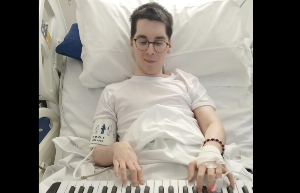 Tetraplegico dopo un pugno, ora sogna il palco di Sanremo: Paolo e la battaglia contro la violenza