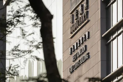 Hong Kong, magnate dei media Jimmy Lai condannato a 20 anni di carcere: processo storico sulla sicurezza nazionale