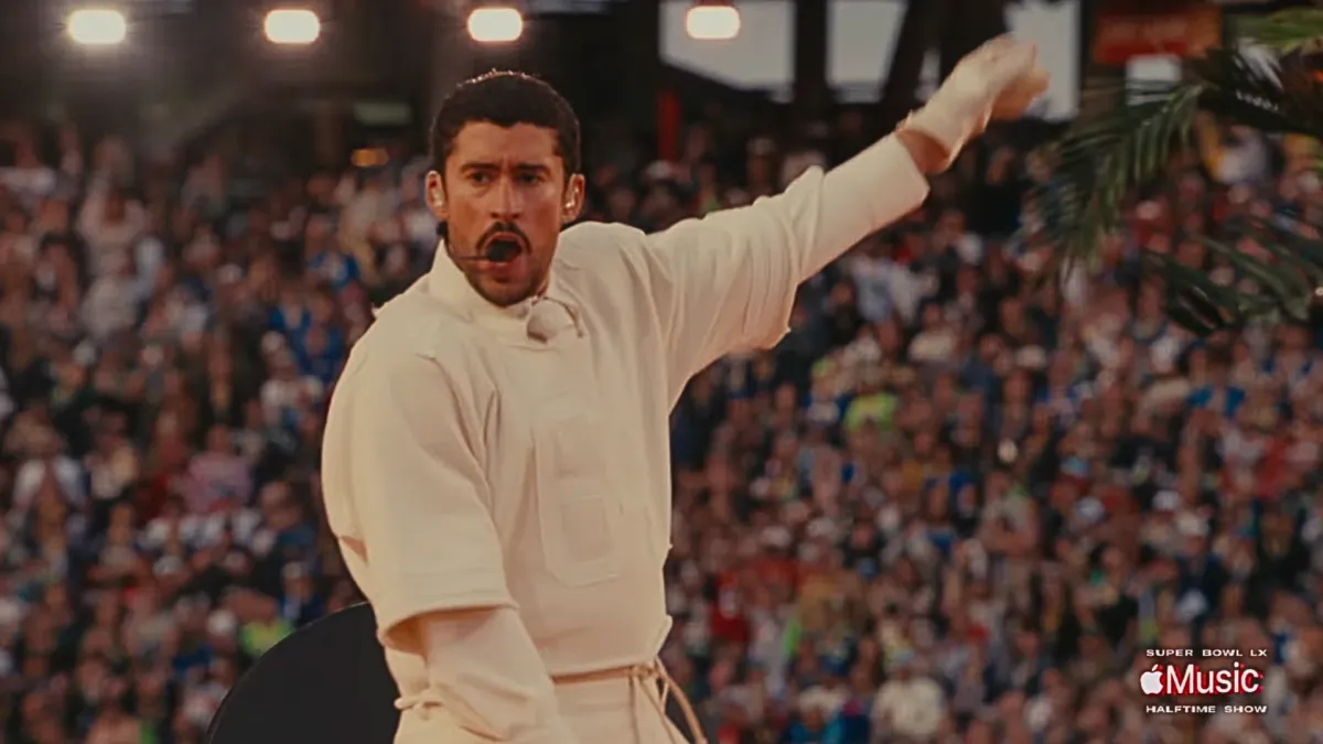 Bad Bunny al Super Bowl 2026: l’Halftime Show che ha fatto saltare i trend