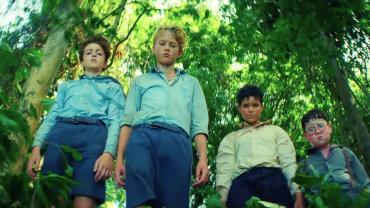 “Il signore delle mosche”, quante puntate sono? Ecco quando esce la serie tv e dove vederla