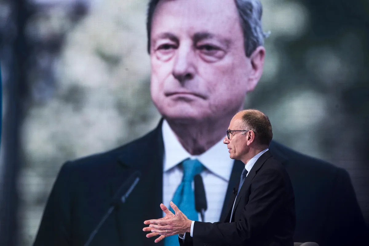 Vertice Ue, il destino dell’Europa nelle mani di due italiani: la "cura" di Letta e Draghi per l’Unione 