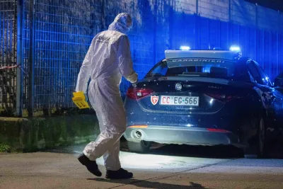 Orrore a Torino, uccide la madre 85enne e la seppellisce nel bosco: arrestato il figlio, ha confessato