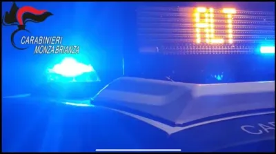 Lite tra vicini finisce nel sangue a Brugherio: otto colpi contro padre e figlio. Arrestato un 57enne