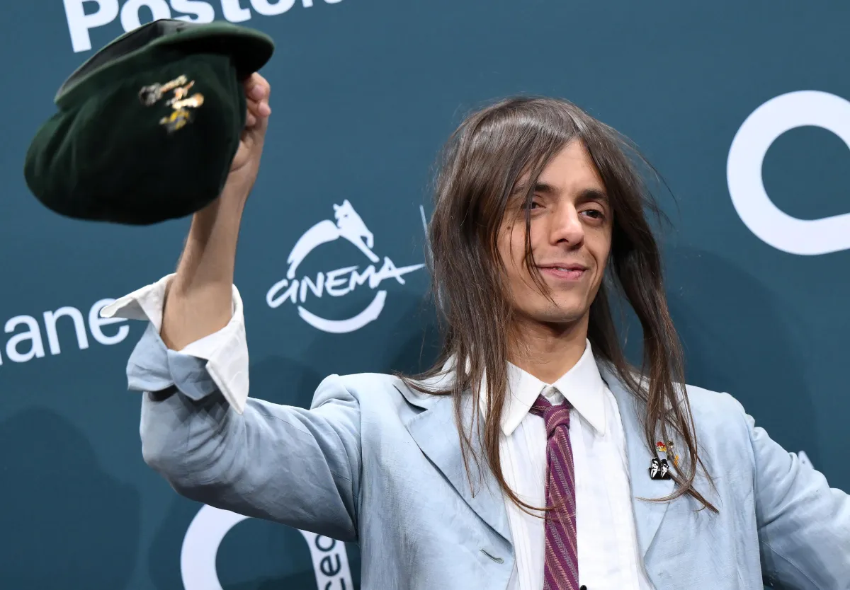 Lucio Corsi ha una nuova fidanzata? Chi è Cloe Simoncioni: i rumor