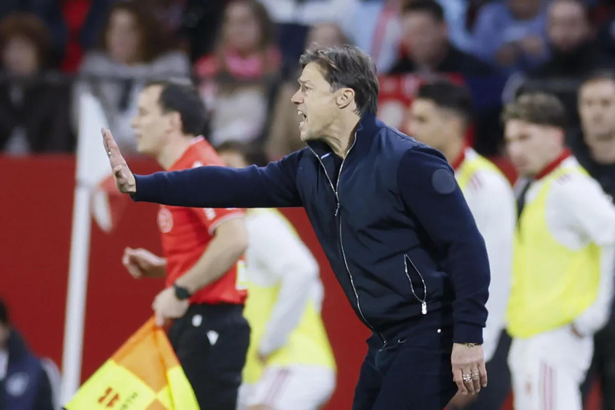Liga, Almeyda shock: cosa ha combinato? Maxi squalifica per l'allenatore del Siviglia