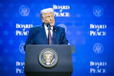 Trump ospita la prima riunione del Board of Peace: tra fondi e truppe a Gaza e ruolo globale dell’organismo