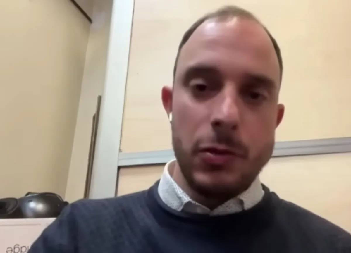 Chi è Andrea Lucidi, il giornalista che segue la guerra in Ucraina, fermato e rilasciato in Turchia: cosa è successo