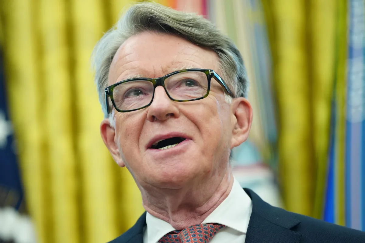 Perché Peter Mandelson è stato arrestato: il caso Epstein scuote il Regno Unito