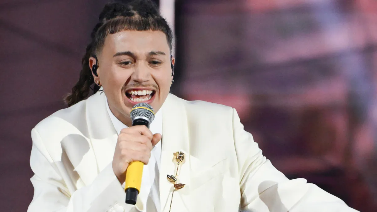 Sayf arriva in concerto dopo Sanremo 2026: dai biglietti alla scaletta, tutto sui live