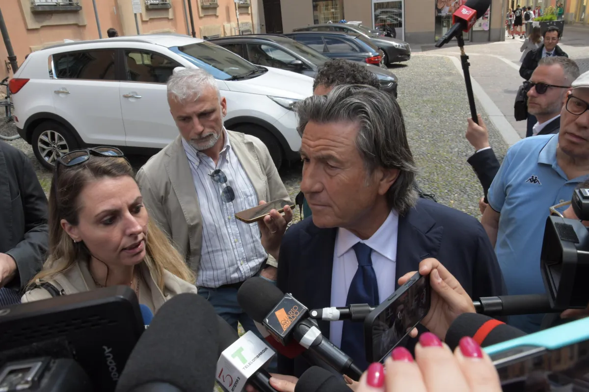 Garlasco, cosa è emerso dalla consulenza della difesa di Stasi sul pc: "Chiara aprì il file della tesi"