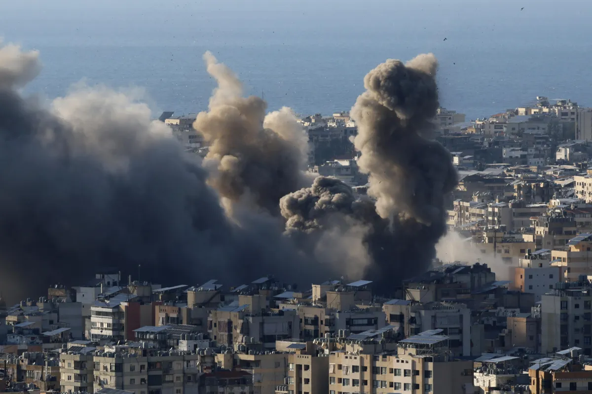 Israele schiera truppe nel sud del Libano: si amplia la crisi regionale dopo i raid USA-Israele contro l’Iran