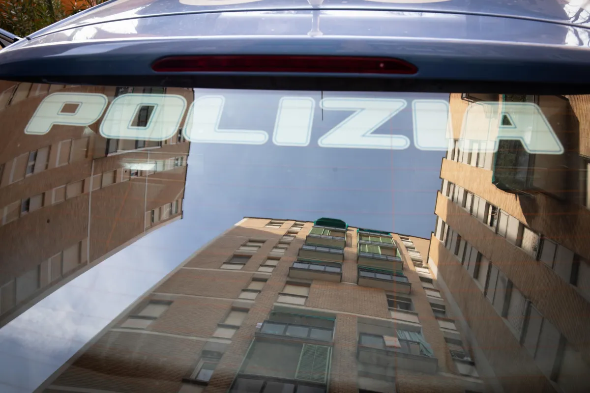 Shock a Bologna, maestro di arti marziali arrestato per violenza sessuale su minori